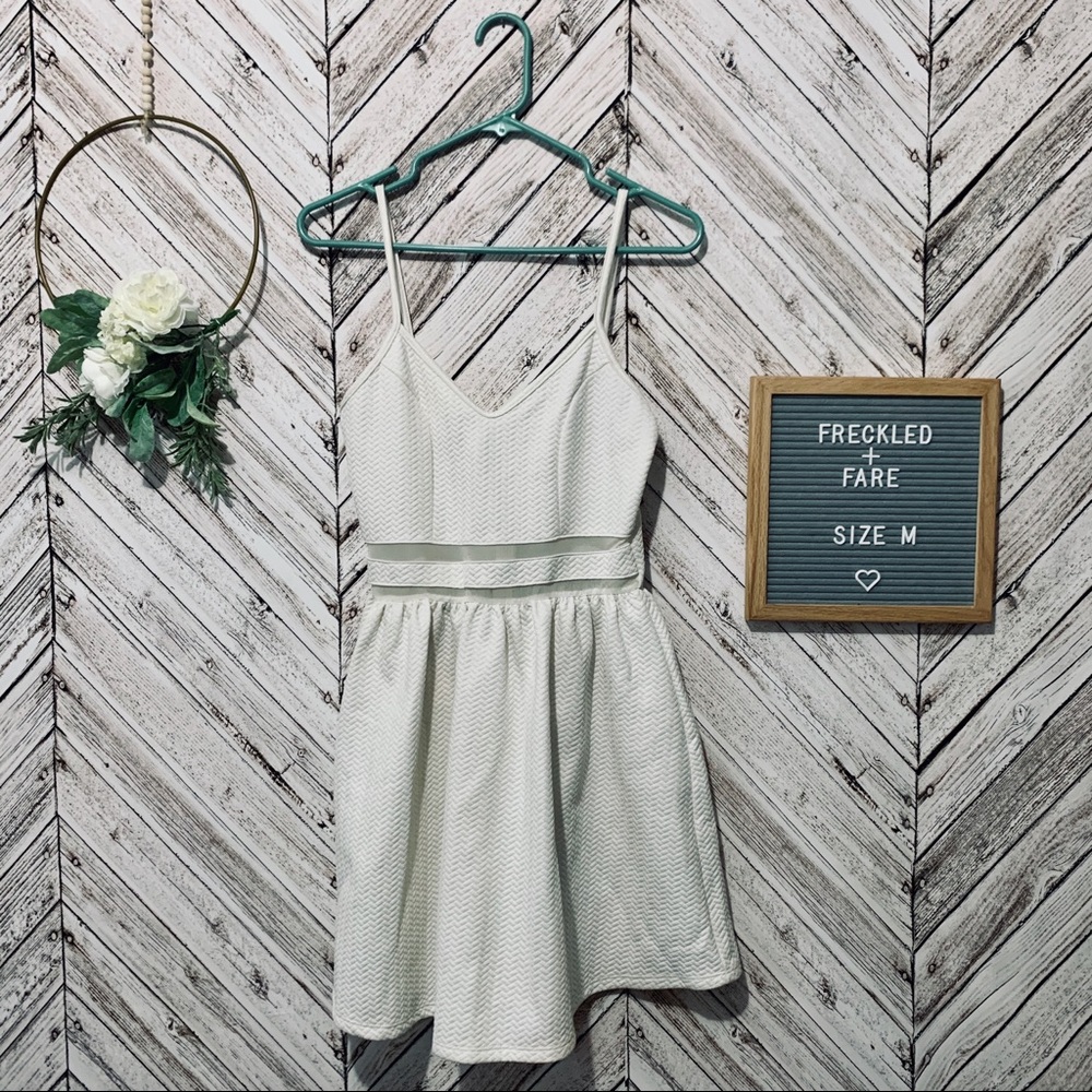 White quilted summer dress with mesh cutout